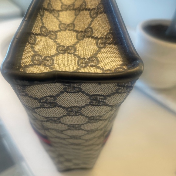 GUGGI MONOGRAM GG LARGE SHOPPER TOTE! Navy red! STUNNING!!!! - Picture 8 of 14